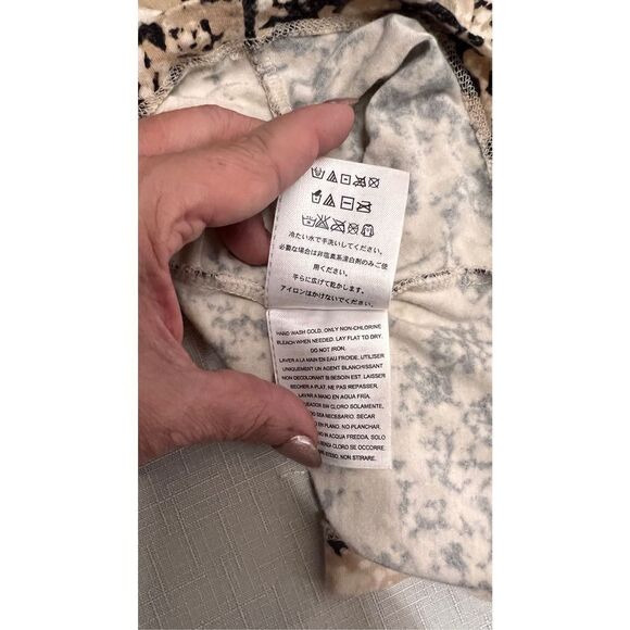 Guess Women's Snake Print Racerback Tank Top Sleeveless Brown Black Size XS - Picture 13 of 14